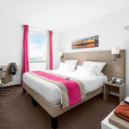 Kyriad Lyon Est Stadium Eurexpo Meyzieu Hotel 3*