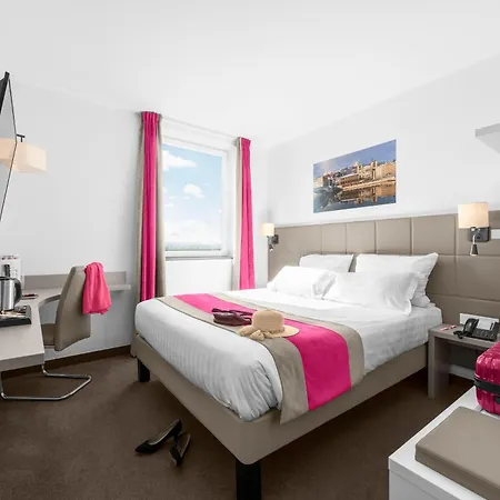 Hotel Kyriad Lyon Est Stadium Eurexpo Meyzieu