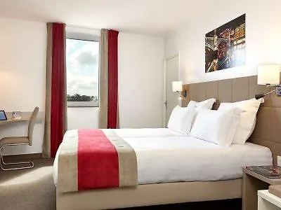 Hotel Kyriad Lyon Est Stadium Eurexpo