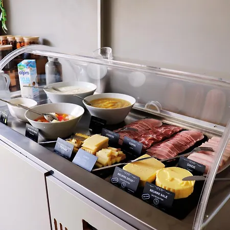 Hotel Kyriad Lyon Est Stadium Eurexpo Meyzieu 3*