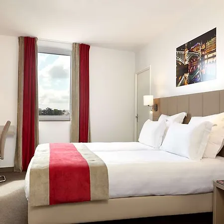 Hotel Kyriad Lyon Est Stadium Eurexpo Meyzieu