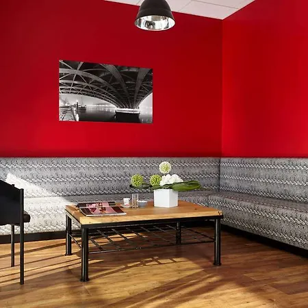 Kyriad Lyon Est Stadium Eurexpo Szálloda 3*