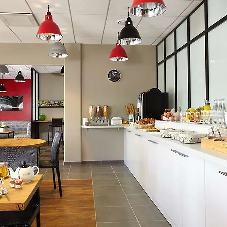 Kyriad Lyon Est Stadium Eurexpo Meyzieu 3* Meyzieu