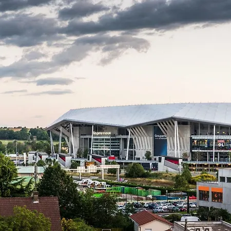 Kyriad Lyon Est Stadium Eurexpo 3* Мезье