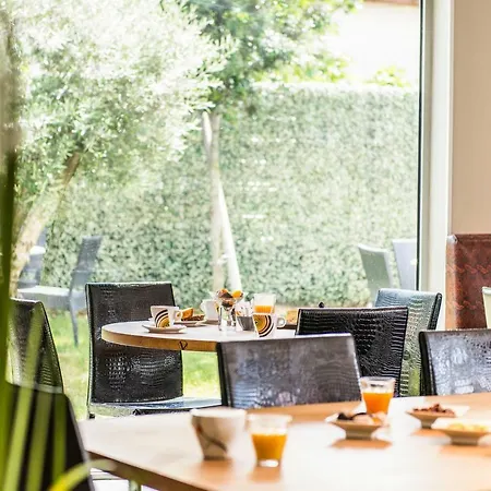 Hotel Kyriad Lyon Est Stadium Eurexpo Meyzieu
