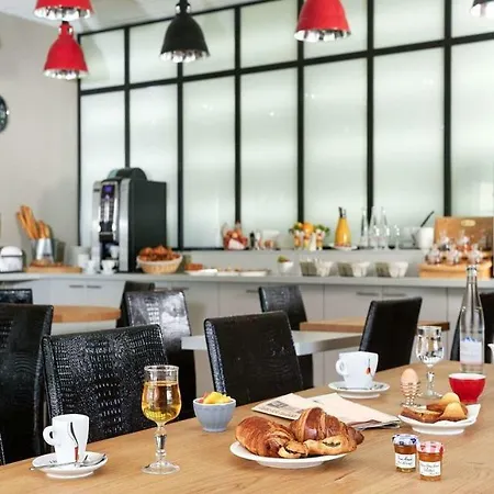 Kyriad Lyon Est Stadium Eurexpo Meyzieu 3* Meyzieu