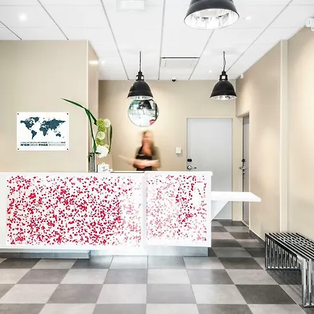 Kyriad Lyon Est Stadium Eurexpo Hotel 3*